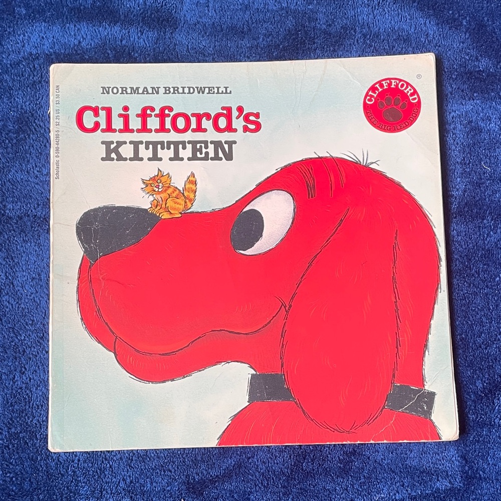 Scholastic Clifford's Kitten Book - Red and Black
